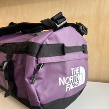 Charger l'image dans la galerie, Sac The North Face Base Camp Duffel S