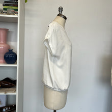 Charger l'image dans la galerie, Blouse à manches courtes Oui