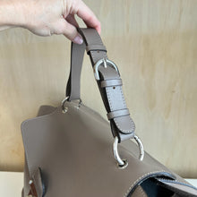 Charger l'image dans la galerie, Sac en cuir Alberto Di Canio