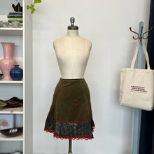 Charger l'image dans la galerie, Jupe Main Gauche