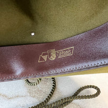 Charger l'image dans la galerie, Chapeau Tonak