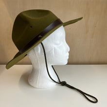 Charger l'image dans la galerie, Chapeau Tonak