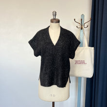 Charger l'image dans la galerie, Chandail scintillant Part Two