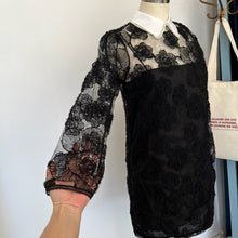 Charger l'image dans la galerie, Robe dentelle florale N21