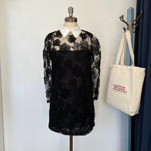 Charger l'image dans la galerie, Robe dentelle florale N21