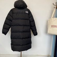 Charger l'image dans la galerie, Manteau d'hiver The North Face Parka Nuptse - Les Mal-Aimés ❤️🩹