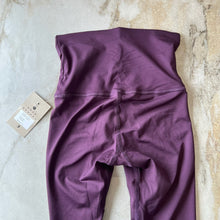 Charger l'image dans la galerie, Legging taille haute Solstice Rose Buddha