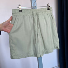Charger l'image dans la galerie, Short vert Niagara Vallier