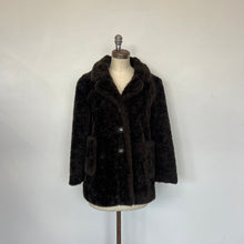 Charger l'image dans la galerie, Manteau en fausse fourrure Claudie Pierlot