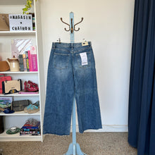 Charger l'image dans la galerie, Pantalon jeans Lana taille haute jambe large Pistola