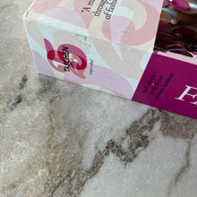 Charger l'image dans la galerie, Livres Taschen Fashion : A history from the 18th to the 20th Century.