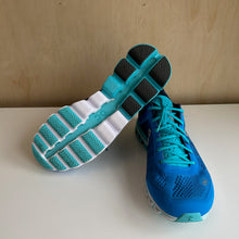 Charger l'image dans la galerie, Chaussures de course Cloudflow On