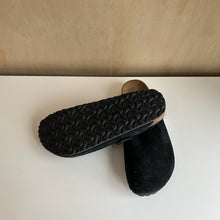 Charger l'image dans la galerie, Chaussures Boston Softfootbed Birkenstock - Les Mal-Aimés ❤️🩹