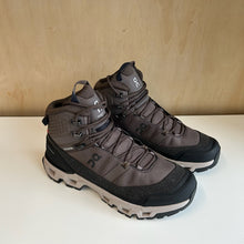 Charger l'image dans la galerie, Bottes de randonnée imperméables Cloudrock Trek On - Les Mal-Aimés ❤️🩹