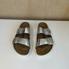 Charger l'image dans la galerie, Sandales Arizona Birkenstock - Les Mal-Aimés ❤️🩹