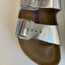 Charger l'image dans la galerie, Sandales Arizona Birkenstock - Les Mal-Aimés ❤️🩹
