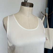 Charger l'image dans la galerie, Camisole blanche Jeff