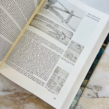Charger l'image dans la galerie, Livre Leonardo Da Vinci 1635 Illustrations 1956