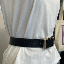 Charger l'image dans la galerie, Ceinture en cuir Fred Perry