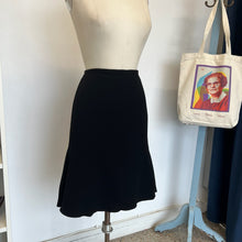 Charger l'image dans la galerie, Ensemble veston et jupe vintage en laine Armani Collezioni