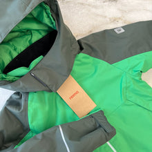 Charger l'image dans la galerie, Manteau d'hiver Reima 7 ans