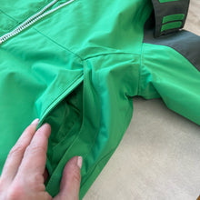 Charger l'image dans la galerie, Manteau d'hiver Reima 7 ans