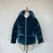 Charger l'image dans la galerie, Manteau Sandro velours turquoise