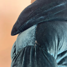 Charger l'image dans la galerie, Manteau Sandro velours turquoise