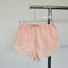 Charger l'image dans la galerie, Short en lin rose Vitamin A