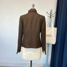 Charger l'image dans la galerie, Ensemble en laine veste et jupe Akris Punto