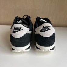 Charger l'image dans la galerie, Chaussures Cortez Premium noires Nike