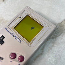 Charger l'image dans la galerie, Console portable Nintendo Game Boy Lauch Edition