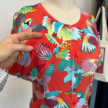 Charger l'image dans la galerie, Chandail cardigan oiseaux tropicaux Talbots