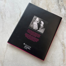 Charger l'image dans la galerie, Livre À table! Le repas français se raconte Pointe-à-Callière