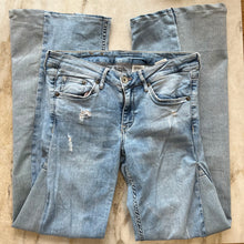 Charger l'image dans la galerie, Pantalon jeans - surcyclés