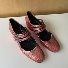 Charger l'image dans la galerie, Chaussures vintage Saint Laurent Paris