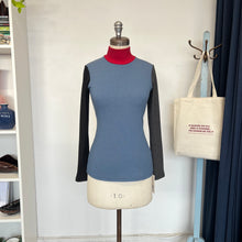 Charger l'image dans la galerie, Chandail 4 couleurs Dinh Ba Design Amor Blue