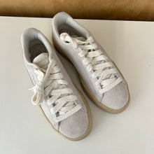 Charger l'image dans la galerie, Chaussures Puma Suede Classic