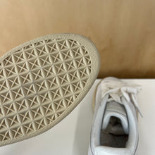 Charger l'image dans la galerie, Chaussures Puma Suede Classic