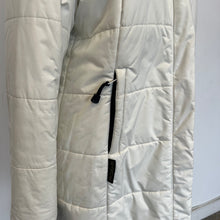 Charger l'image dans la galerie, Manteau Kanuk blanc