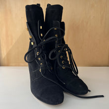 Charger l'image dans la galerie, Bottes hautes Stuart Weitzman