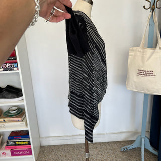 Chandail asymétrique Sarah Pacini