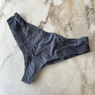 Culotte grise Chantelle