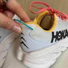 Charger l&#39;image dans la galerie, Chaussures de course Hoka W Rincon 3
