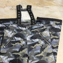 Charger l&#39;image dans la galerie, Pantalon de neige camouflage Deux par Deux 6 ans
