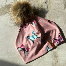 Charger l'image dans la galerie, Tuque en jersey papillons Deux par Deux
