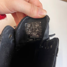 Charger l&#39;image dans la galerie, Bottes Dr Martens Combs
