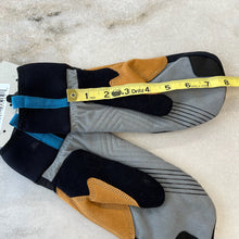 Charger l'image dans la galerie, Mitaines Auclair - Les Mal-Aimés ❤️‍🩹
