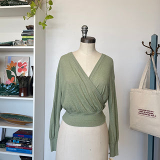 Chandail Rocio Surplice Anthropologie