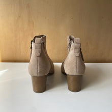 Charger l&#39;image dans la galerie, Bottines In Every Story
